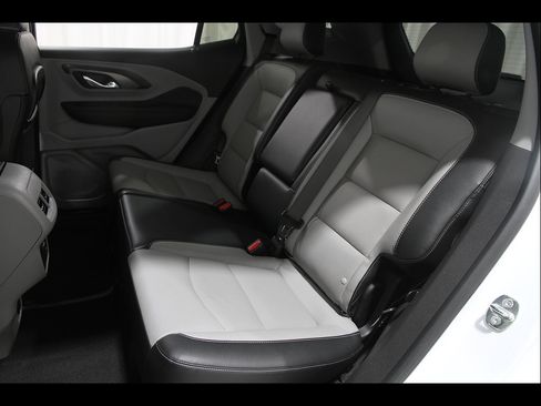 Used 2023 GMC Terrain SLT w/ Infotainment Package II AWD/4WD image 20