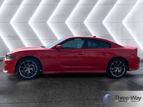 Used 2022 Dodge Charger GT RWD image 2