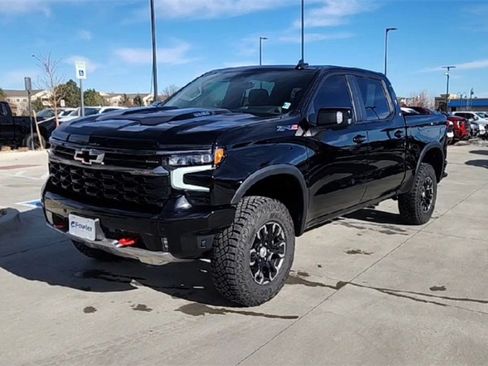 Used 2026 Chevrolet Silverado 1500 ZR2 image 5