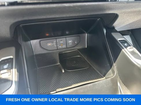 Used 2025 Kia Sorento S w/ Panoramic Sunroof Package FWD image 46