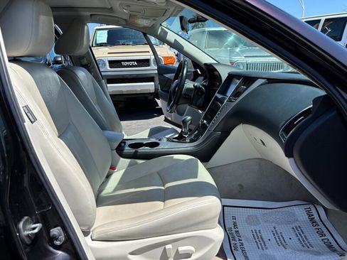 Used 2014 INFINITI Q50 w/ Moonroof Package RWD image 12
