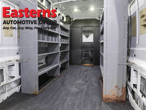 Used 2017 Ford Transit 250 148 High Roof Extended RWD image 9