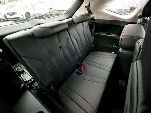 Used 2024 Acura MDX SH-AWD image 39