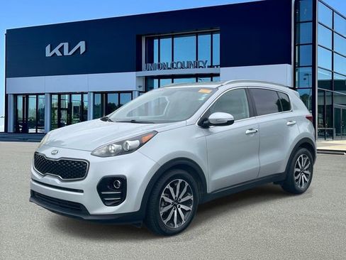 Used 2018 Kia Sportage EX FWD image 3