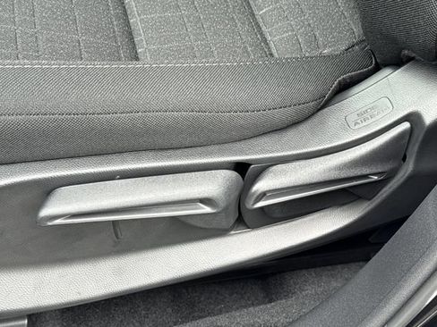 New 2027 Honda HR-V LX image 26