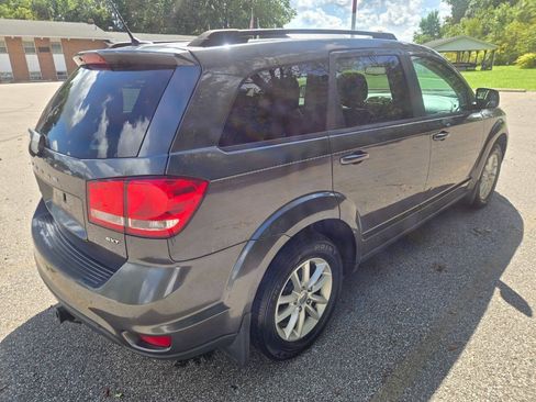 Used 2014 Dodge Journey SXT w/ Flexible Seating Group FWD image 11