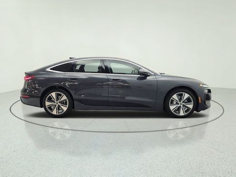 Used 2025 Audi A6 e-tron Premium w/ Convenience Package RWD image 4