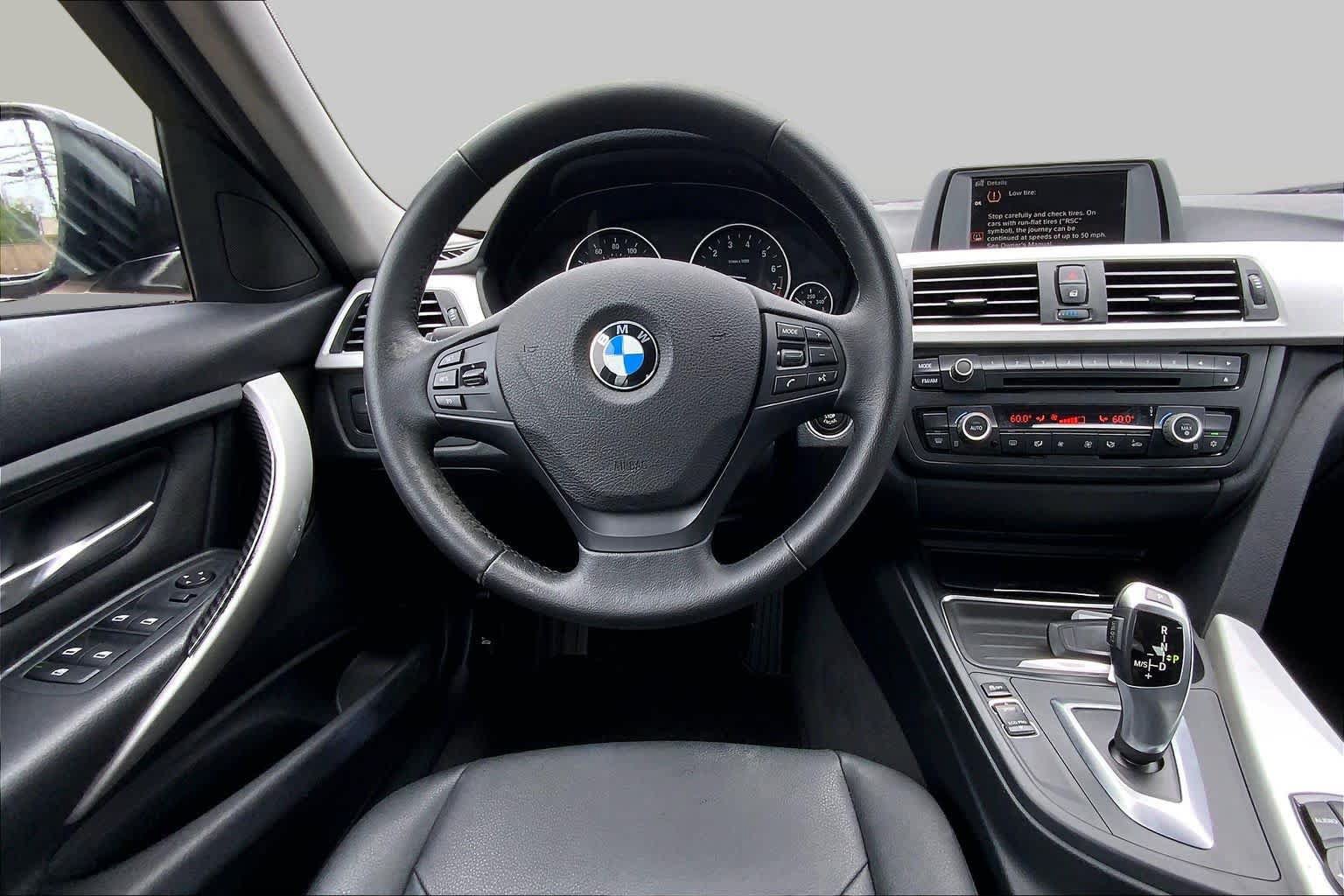 Used 2012 BMW 328i Sedan RWD image 6