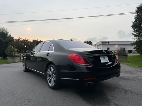 Used 2017 Mercedes-Benz S 550 4MATIC Sedan w/ Premium Package image 6