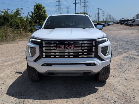 New 2026 GMC Canyon Denali AWD/4WD image 9