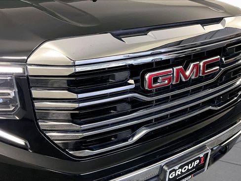 Used 2023 GMC Sierra 1500 SLT RWD image 28