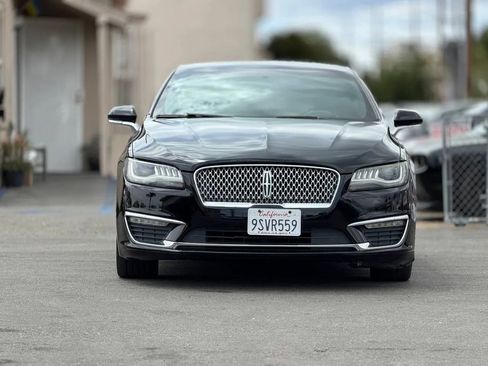 Used 2017 Lincoln MKZ Premiere FWD image 3