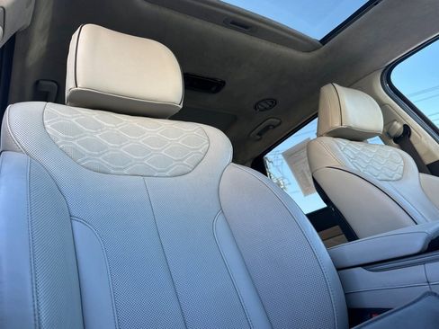 Used 2022 Hyundai Palisade Calligraphy w/ Cargo Package image 21