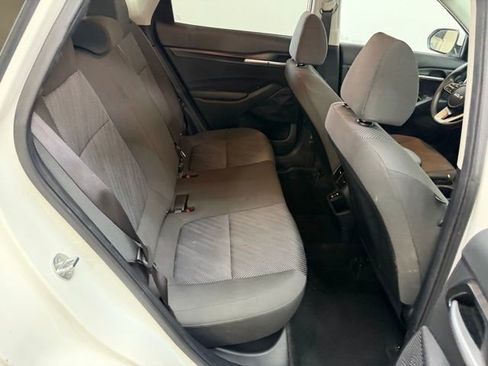 Used 2024 Kia Seltos LX AWD/4WD image 34