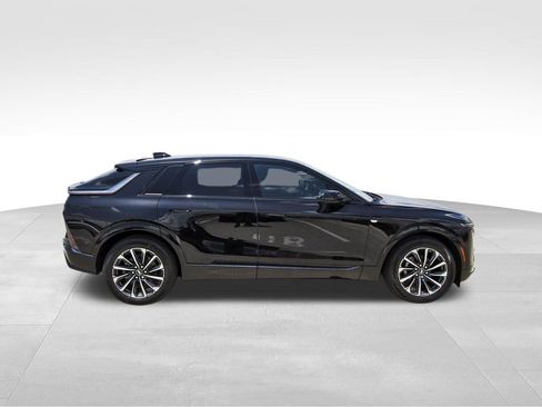 New 2026 Cadillac Lyriq Sport AWD/4WD image 5