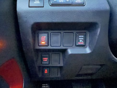 Used 2024 Nissan Frontier Pro-X w/ Pro Premium Package image 24