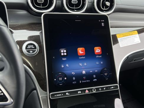 Certified 2025 Mercedes-Benz GLC 300 4MATIC image 23