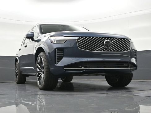 New 2026 Volvo XC90 T8 Ultra w/ Protection Package Premier AWD/4WD image 34
