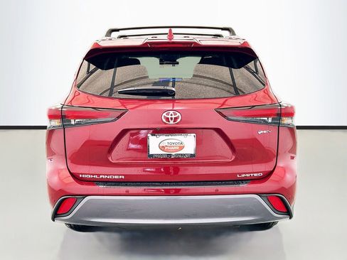 New 2026 Toyota Highlander Limited image 5