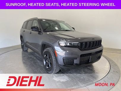 Used 2023 Jeep Grand Cherokee L Laredo