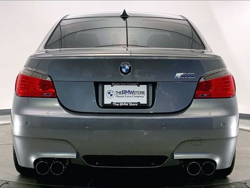Used 2008 BMW M5 Base image 3