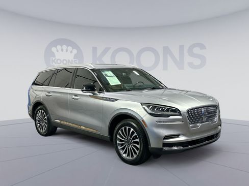 Used 2023 Lincoln Aviator Reserve w/ Elements Package Plus image 10