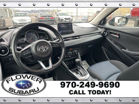 Used 2019 Toyota Yaris LE image 21