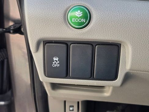 Used 2012 Honda CR-V LX image 25