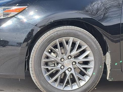 Used 2018 Lexus ES 350 350 w/ Navigation System Package image 5