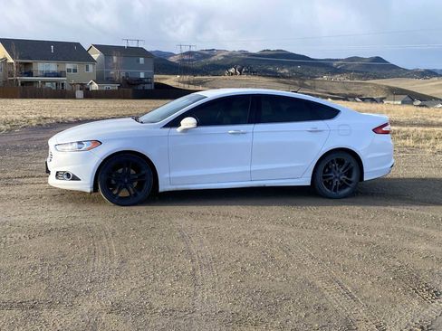 Used 2016 Ford Fusion SE image 10
