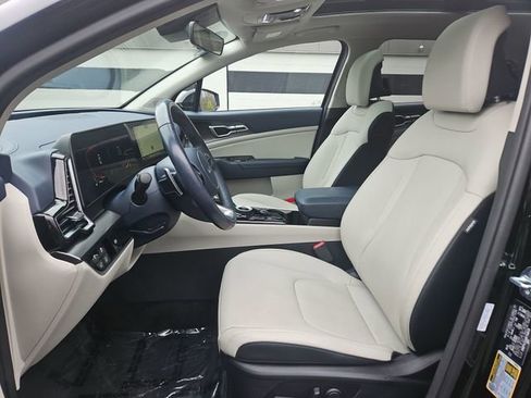 Used 2024 Kia Sportage EX w/ EX Premium Package image 18