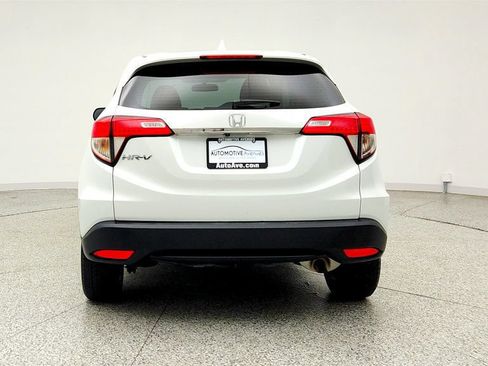Used 2021 Honda HR-V LX image 6