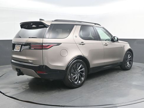 Used 2022 Land Rover Discovery S R-Dynamic AWD/4WD image 7