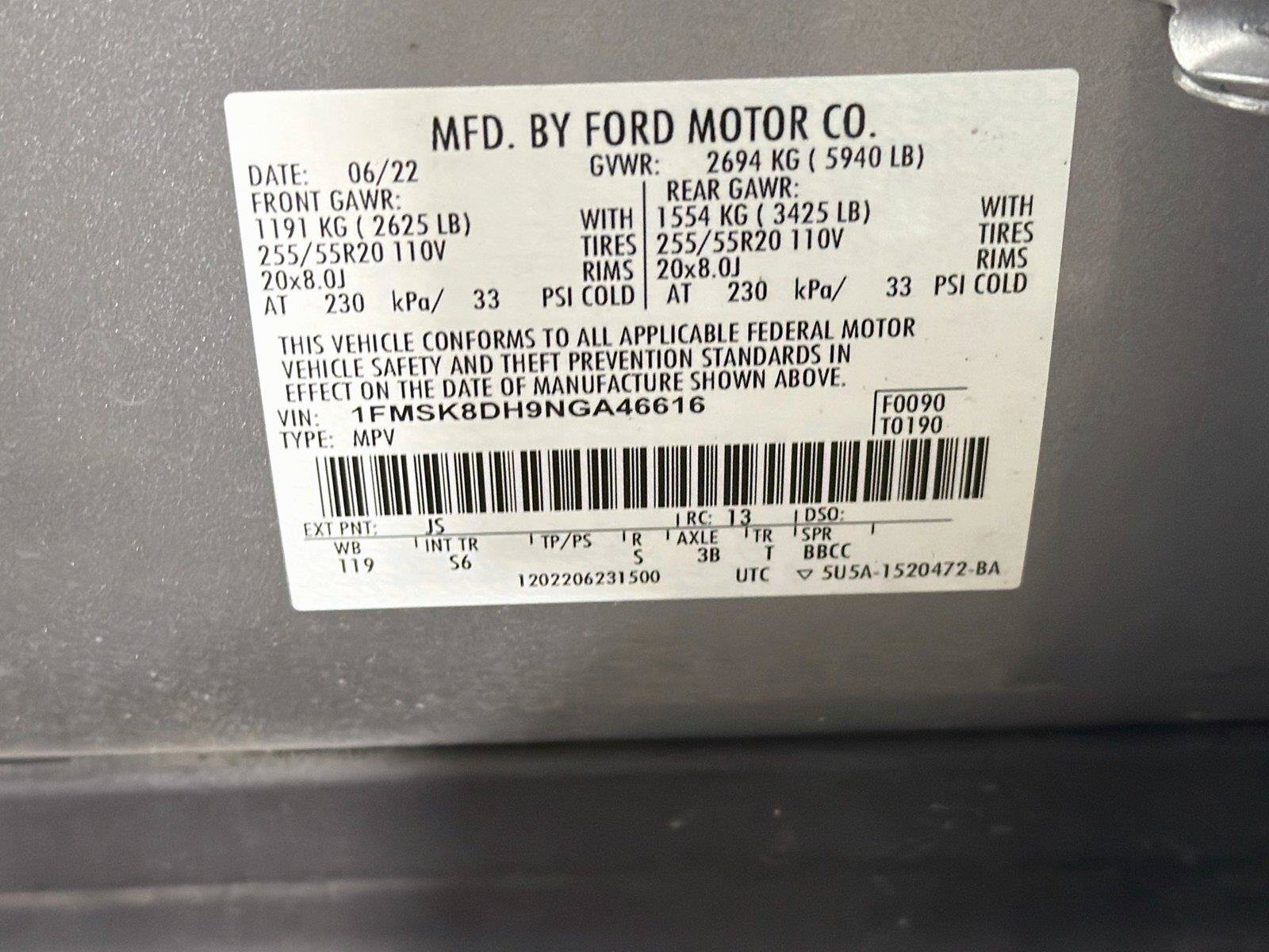 Used 2022 Ford Explorer XLT w/ Equipment Group 202A AWD/4WD image 39