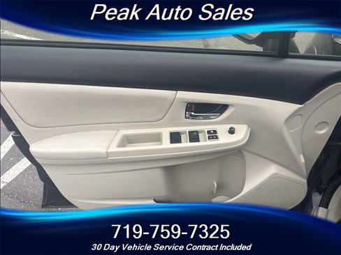 Used 2014 Subaru Crosstrek 2.0i Limited image 10