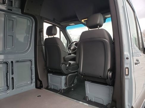 New 2026 Mercedes-Benz Sprinter 2500 image 14