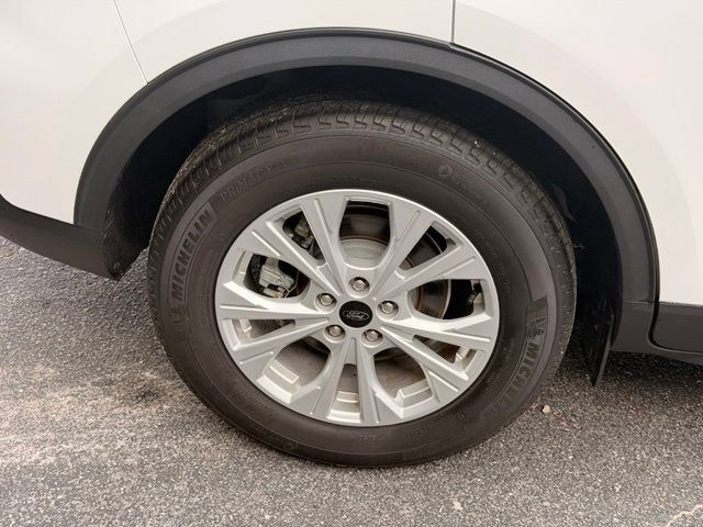Used 2024 Ford Escape Active FWD image 30