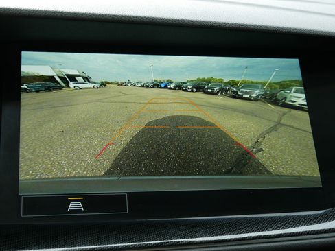 Used 2023 Buick Envision Essence image 26