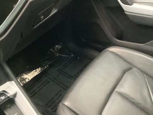 Used 2023 Audi Q3 2.0T Premium image 23