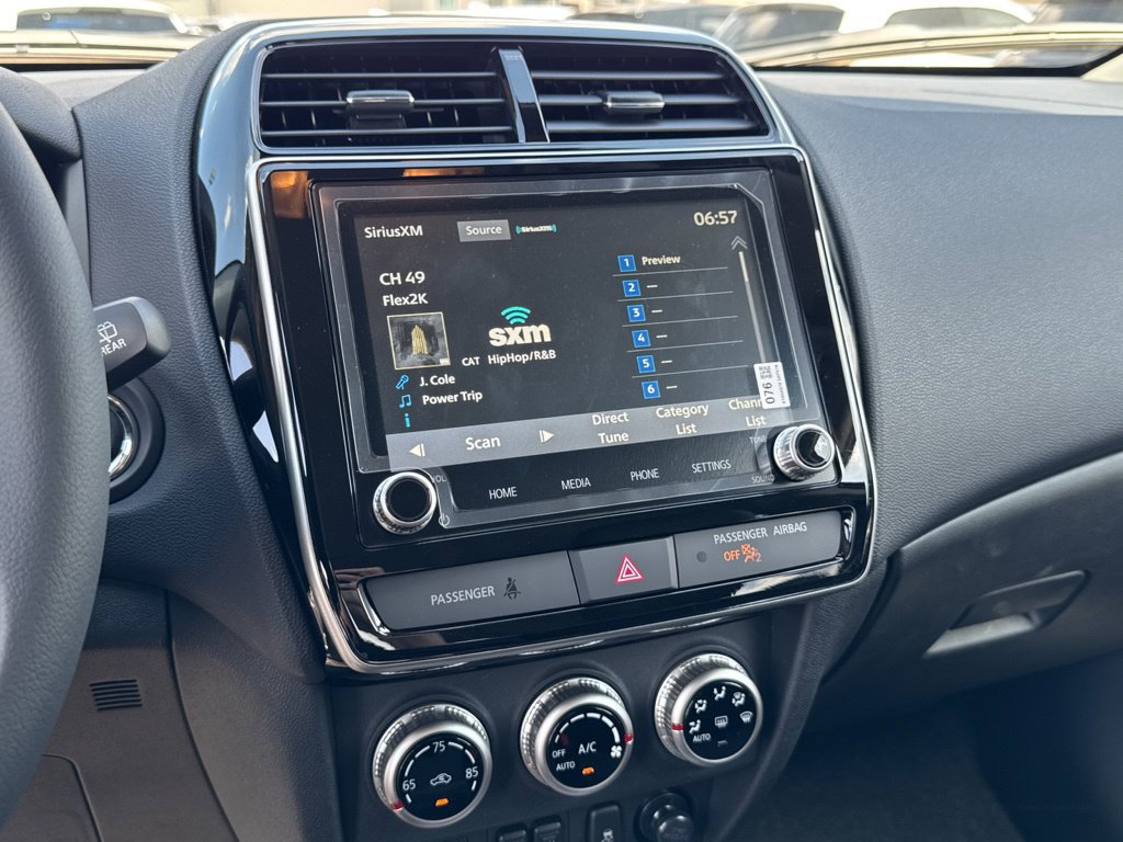 New 2027 Mitsubishi Outlander Sport SE FWD image 11