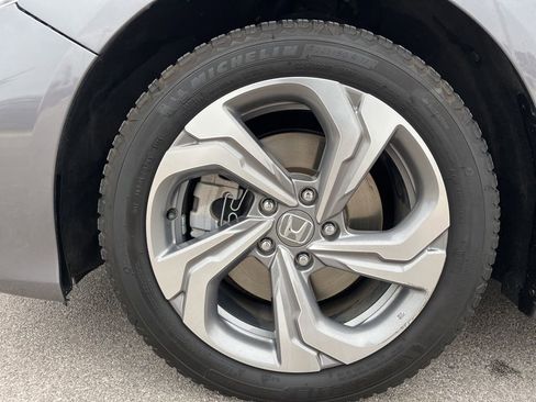 Used 2018 Honda Accord EX-L image 13