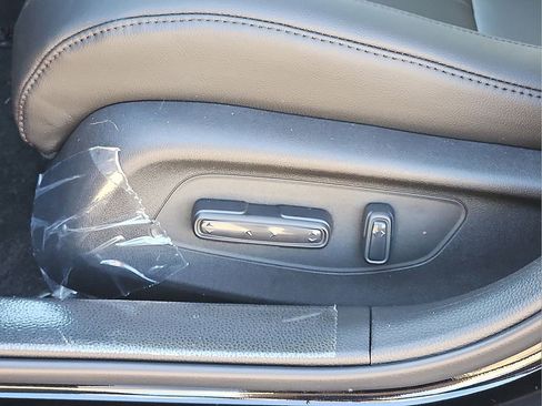 New 2026 Acura Integra image 13