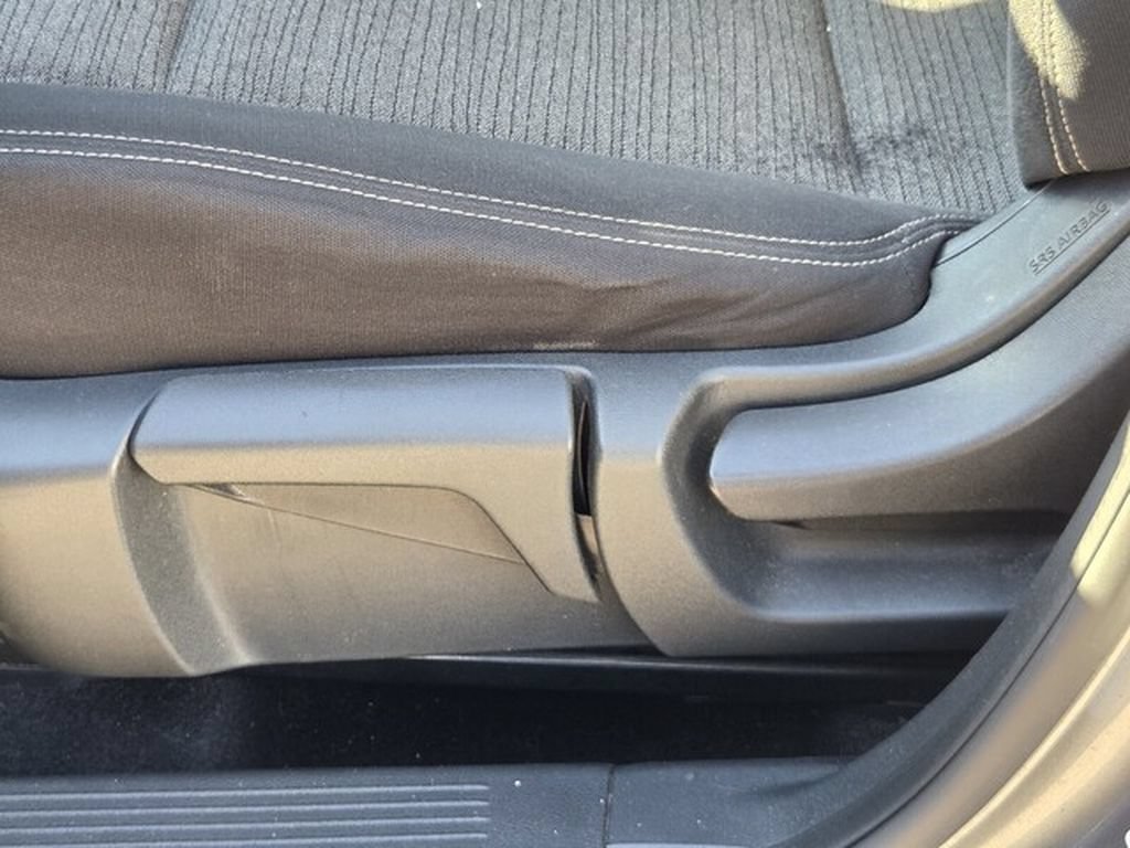 Used 2021 Nissan Rogue S AWD/4WD image 20