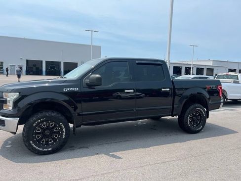 Used 2017 Ford F150 XLT w/ Equipment Group 302A Luxury AWD/4WD image 1