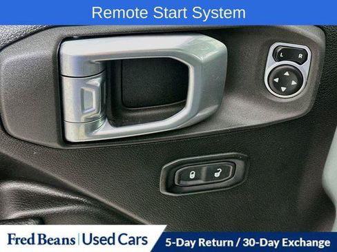Certified 2023 Jeep Wrangler Unlimited w/ Sun & Screen Package AWD/4WD image 25