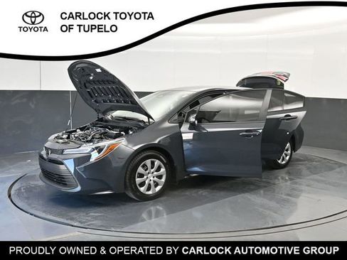 Used 2026 Toyota Corolla LE FWD image 62