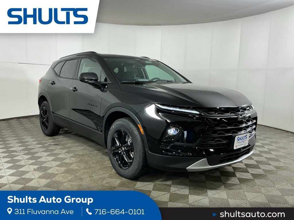New 2026 Chevrolet Blazer LT w/ Convenience Package AWD/4WD image 1