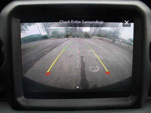 Used 2020 Jeep Wrangler Unlimited Sahara image 32