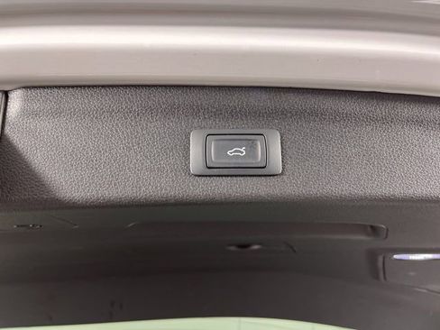 Used 2022 Audi Q3 2.0T Premium Plus image 46