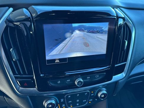 Used 2023 Chevrolet Traverse LT w/ LPO, Floor Liner Package image 12